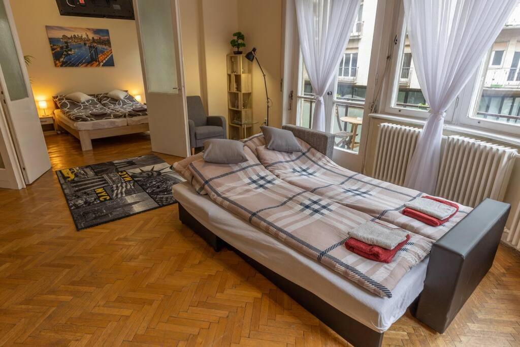 Location, Family Friendly Panorama View By Newave Budapest
