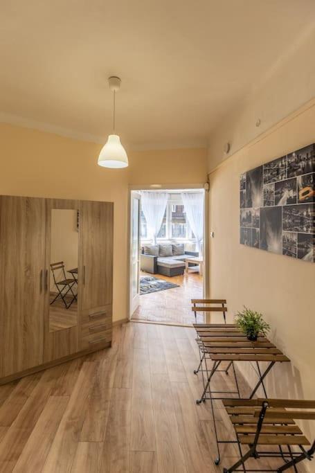 Location, Family Friendly Panorama View By Newave *